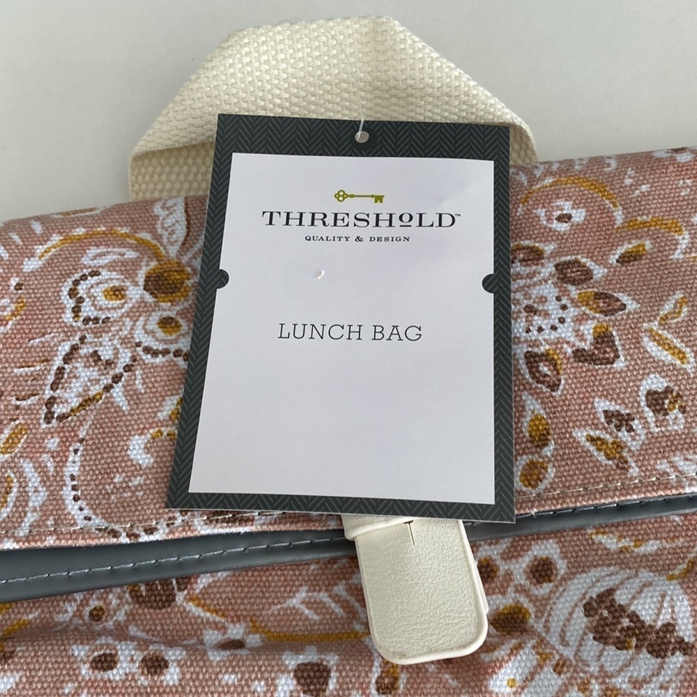 Women’s Floral Snap Closed Insulated Lunch Bag Threshold Pink 10x9x4 - Picture 2 of 9